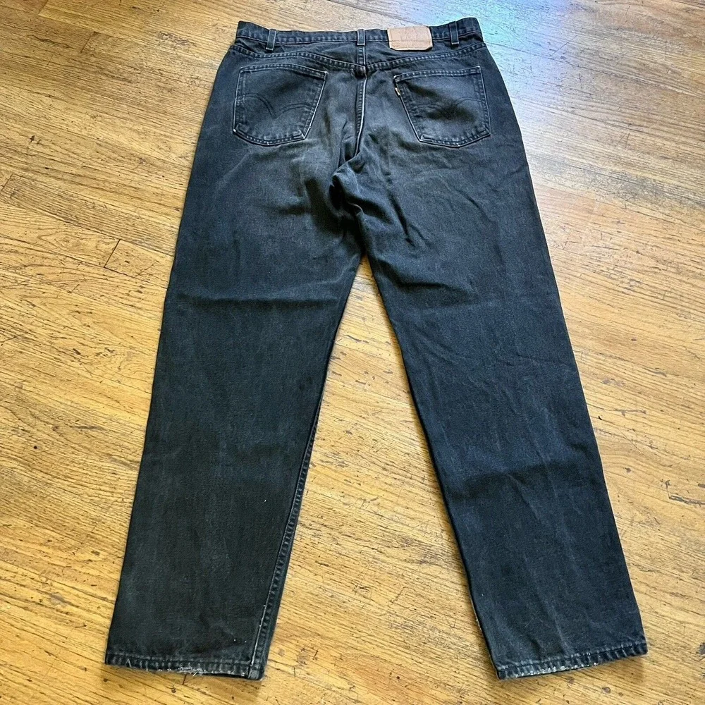 Vintage Levi's Jeans Mens 36x33 Black Washed Orange Tab 550 Relaxed Fit USA